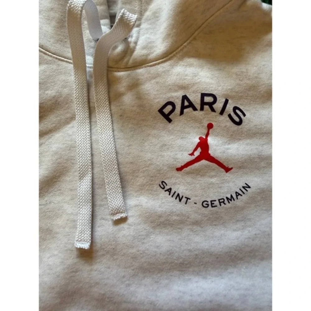 Jordan x PSG Paris Saint-Germain Hoodie Oatmeal Heather Grey Mens‎ Small